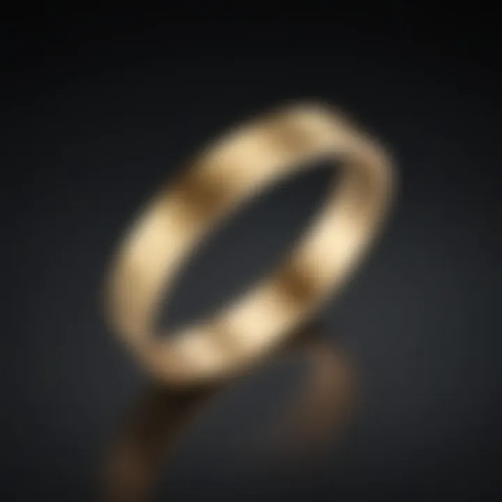 Modern Geometric Gold Bangle with Sleek Lines